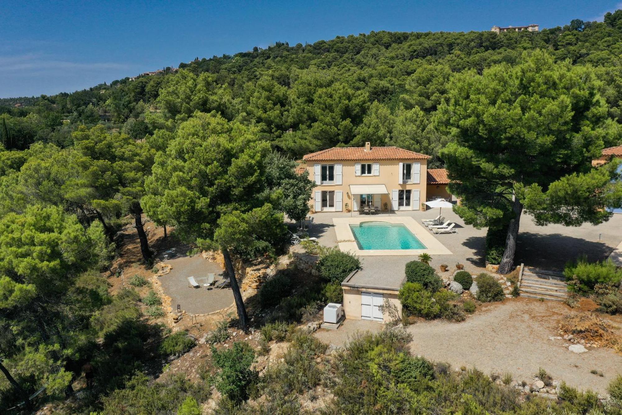 Villa "Le Sortilege" Vue Panoramique Et Piscine Туртур Экстерьер фото